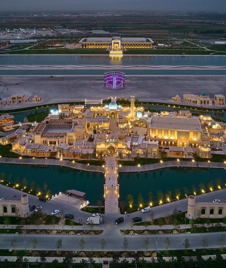 66f6c2_30791e7b59aa42d096430c9a41b184e1mv2